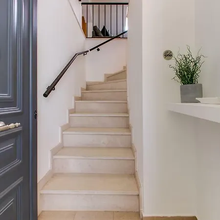 Apartment Gem I - Trendy Santos District