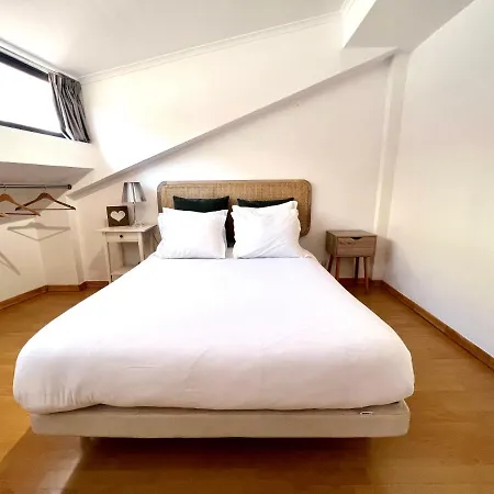 Santos Gem I - In Trendy Neighborhood Apartment Lissabon